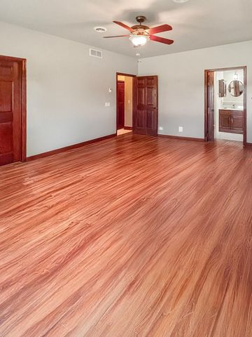 108 Goldfinch Lane, Clearwater, MN 55320