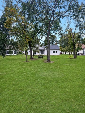 108 Goldfinch Lane, Clearwater, MN 55320