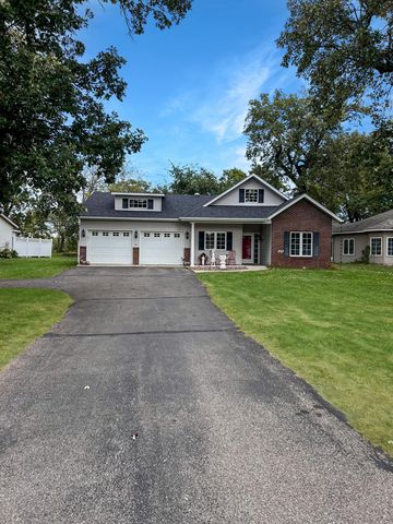108 Goldfinch Lane, Clearwater, MN 55320