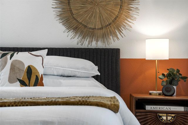 849 W Live Oak ST, Fredericksburg, TX 78624