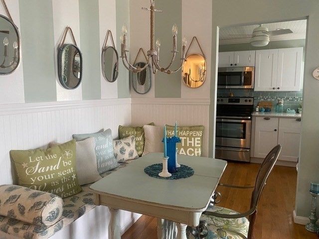 175 Beach Ave 1, Hull, MA 02045