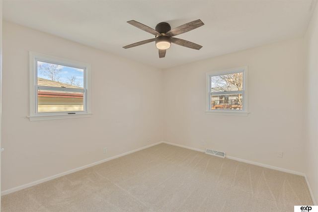 5041 S 93rd Street, Omaha, NE 68127