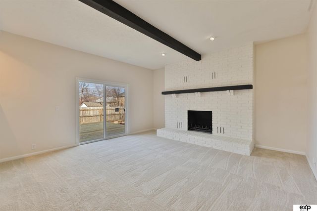 5041 S 93rd Street, Omaha, NE 68127