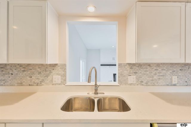 5041 S 93rd Street, Omaha, NE 68127