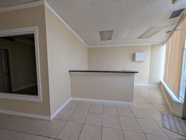 900 Route 109, Lindenhurst, NY 11757