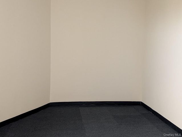 900 Route 109, Lindenhurst, NY 11757