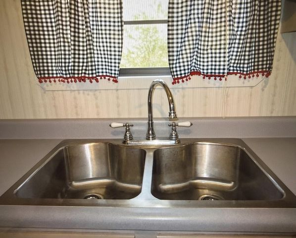 359 Dogwood, Onalaska, TX 77360