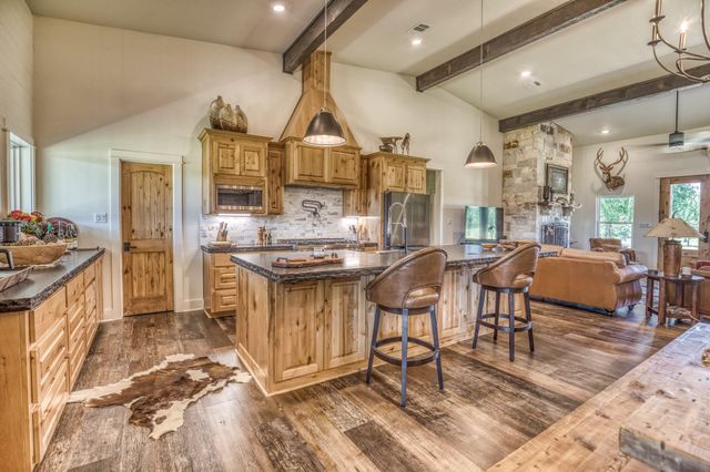 16597 Fm 912, Washington, TX 77880