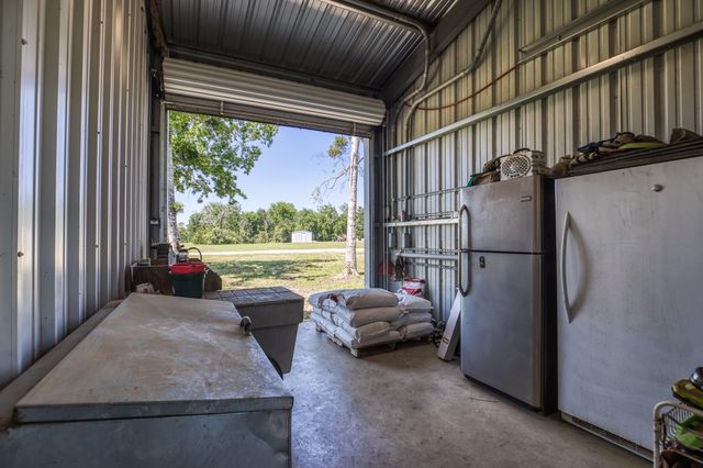 16597 Fm 912, Washington, TX 77880