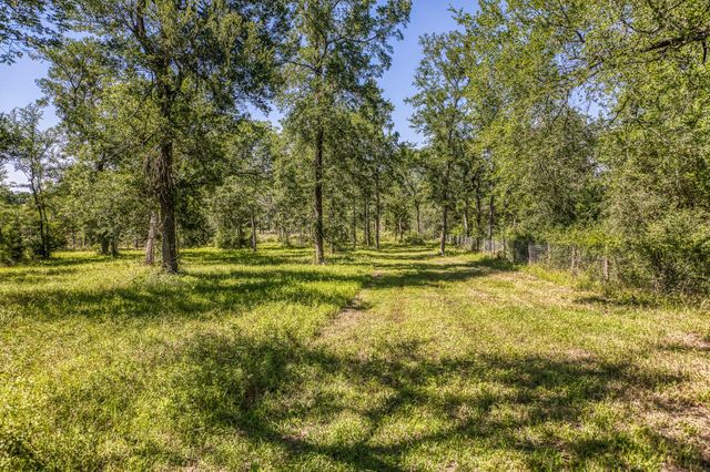 16597 Fm 912, Washington, TX 77880