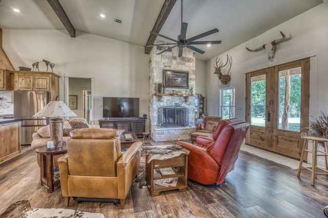 16597 Fm 912, Washington, TX 77880