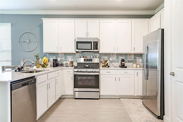 797 SE Bloomfield Road, Port St. Lucie, Port St Lucie, FL 34984