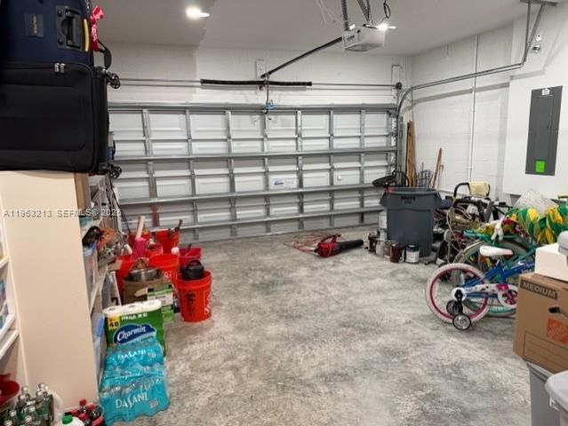 797 SE Bloomfield Road, Port St. Lucie, Port St Lucie, FL 34984