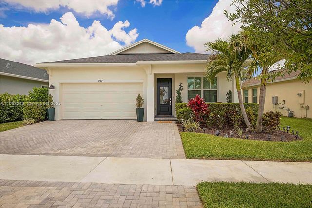 797 SE Bloomfield Road, Port St. Lucie, Port St Lucie, FL 34984