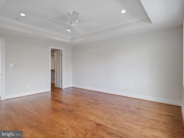 2129 N TROY ST, Arlington, VA 22201