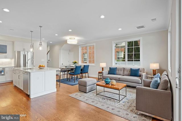 2129 N TROY ST, Arlington, VA 22201