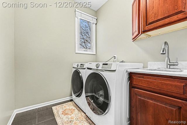 59807 Glacier Ridge, Washington, MI 48094