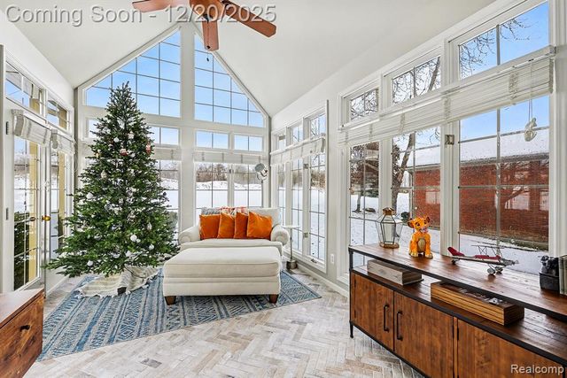 59807 Glacier Ridge, Washington, MI 48094