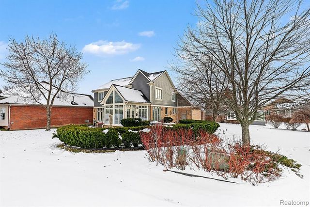 59807 Glacier Ridge, Washington, MI 48094