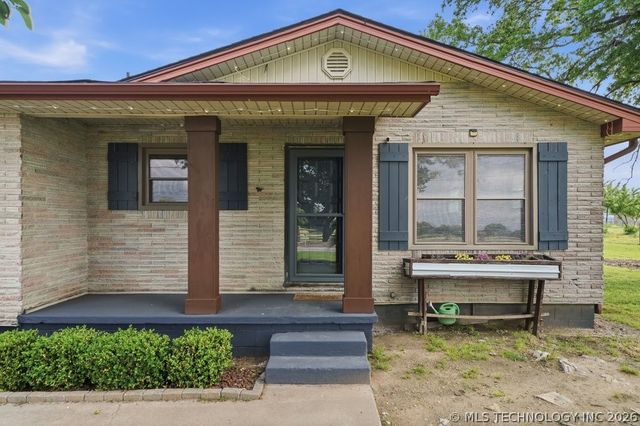 11165 E 530 Road, Claremore, OK 74019