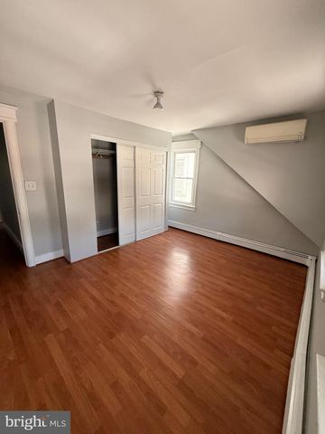13 BISMARCK AVE, Trenton, NJ 08629