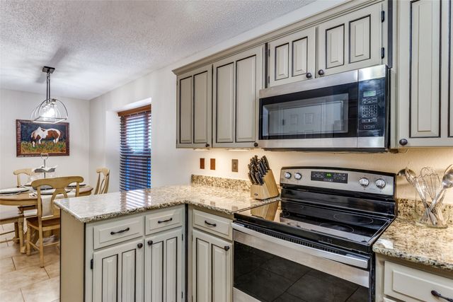 3762 Ashley Court, Fort Worth, TX 76123