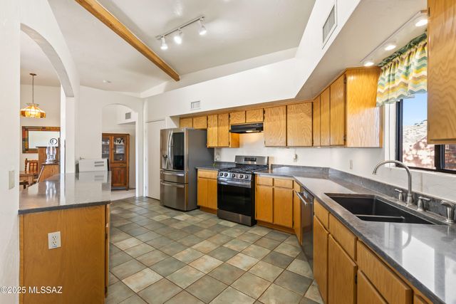 93 Broncho Trail, Sonoita, AZ 85637