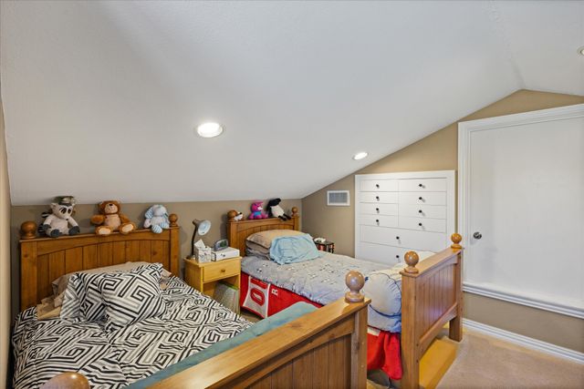 1517 Lakeview Court, Granbury, TX 76048