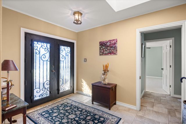 1517 Lakeview Court, Granbury, TX 76048