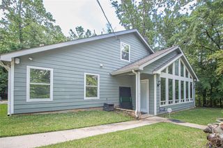 139 Grand Pine Loop, Livingston, TX 77351