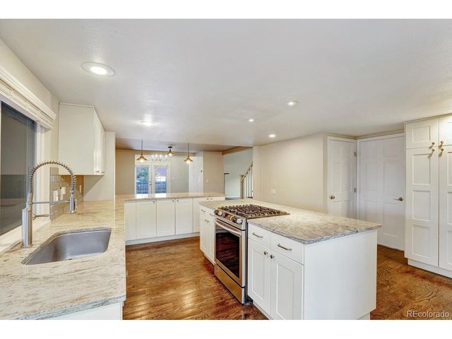 7699 E Mineral Pl, Centennial, CO 80112