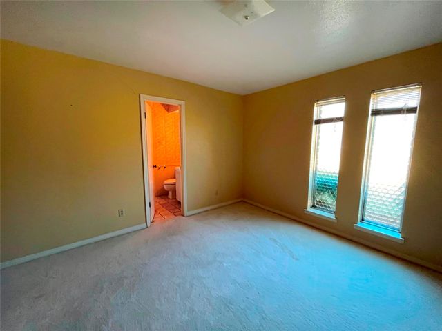 15 Post Oak Trail, Greenville, TX 75402