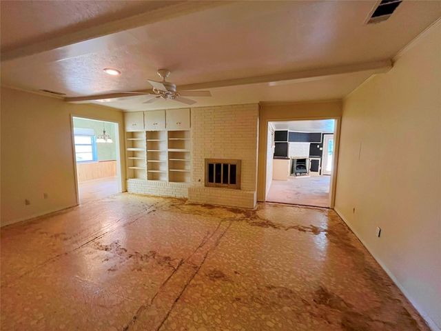 15 Post Oak Trail, Greenville, TX 75402