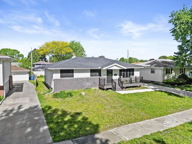 9210 Woodward Avenue, Highland, IN 46322