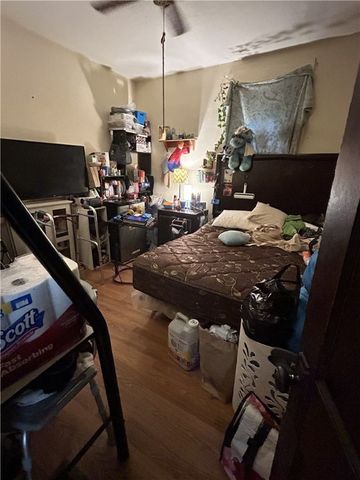 3427 Clearfield St., Sheraden, PA 15204