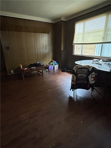 3427 Clearfield St., Sheraden, PA 15204