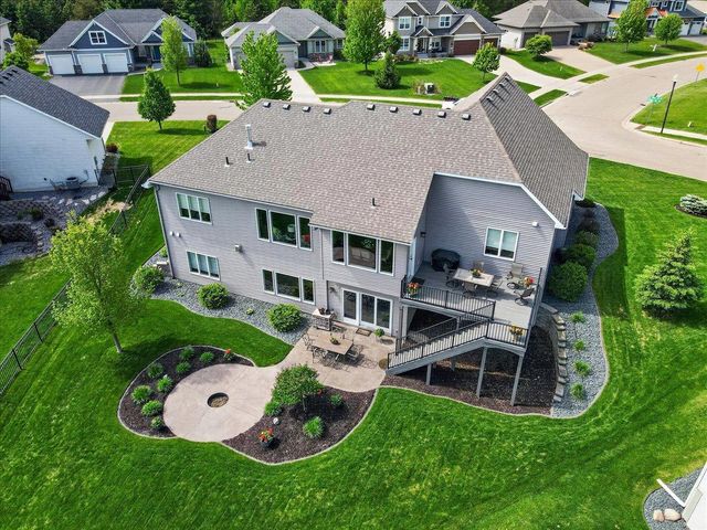 10302 Oregon Avenue N, Brooklyn Park, MN 55445