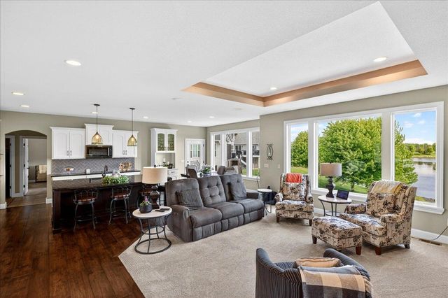 10302 Oregon Avenue N, Brooklyn Park, MN 55445