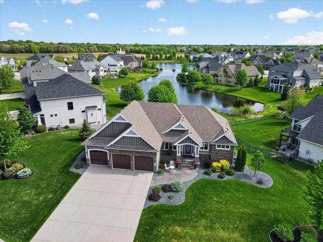 10302 Oregon Avenue N, Brooklyn Park, MN 55445