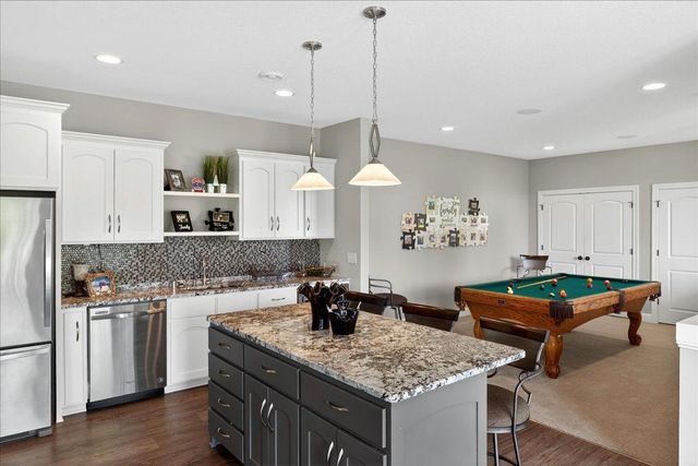 10302 Oregon Avenue N, Brooklyn Park, MN 55445