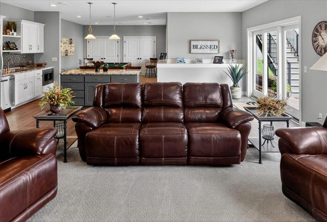 10302 Oregon Avenue N, Brooklyn Park, MN 55445