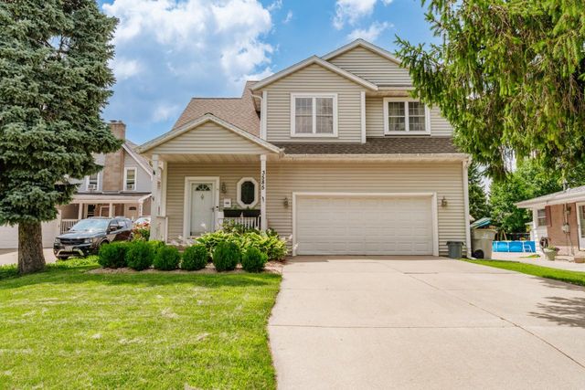 3585 S 92nd STREET, Milwaukee, WI 53228