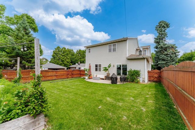 3585 S 92nd STREET, Milwaukee, WI 53228