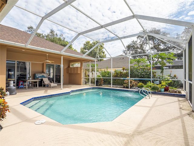 2855 CHAPELWOOD COURT, Oviedo, FL 32765