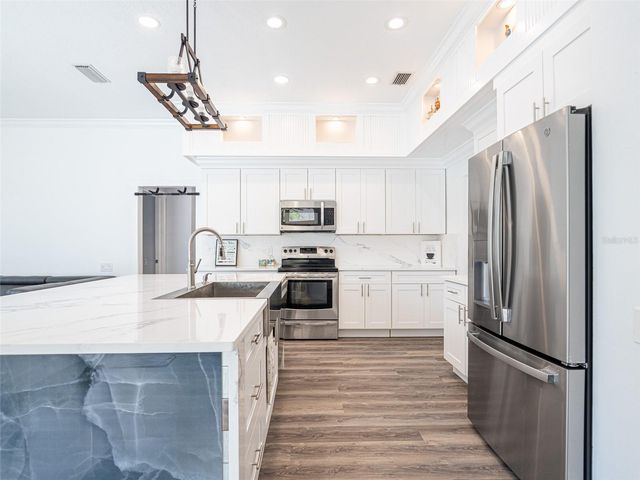 2855 CHAPELWOOD COURT, Oviedo, FL 32765