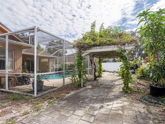 2855 CHAPELWOOD COURT, Oviedo, FL 32765