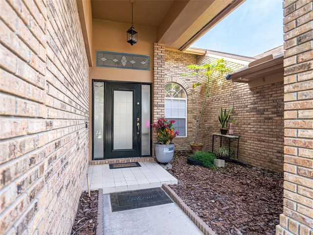 2855 CHAPELWOOD COURT, Oviedo, FL 32765