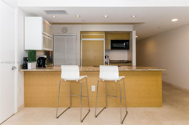 1830 S OCEAN DR 2110, Hallandale Beach, FL 33009