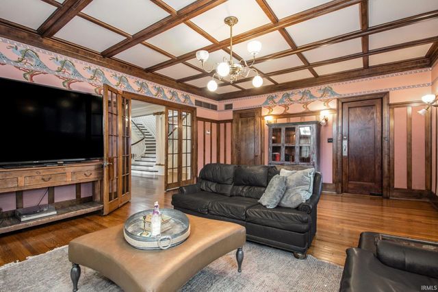 529 S Second Street, Elkhart, IN 46516