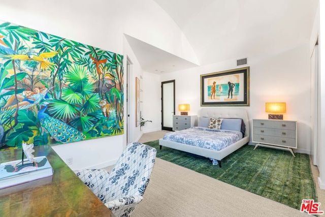 1501 Viewsite Terrace, Los Angeles, CA 90069